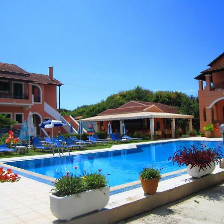 Varvara Studios & Apartments I Peroulades  ภายนอก รูปภาพ
